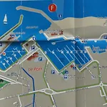 Apartment Dans Marina Avec Piscine