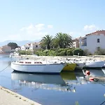 Dans Marina Avec Piscine Apartment Saint-Cyprien (Pyrenees-Orientales)
