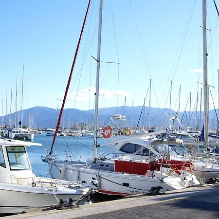 Dans Marina Avec Piscine Appartement Saint-Cyprien (Pyrenees-Orientales)